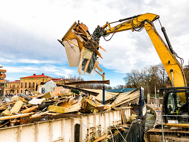 Best Garage Cleanout Services  in Bedford, IN